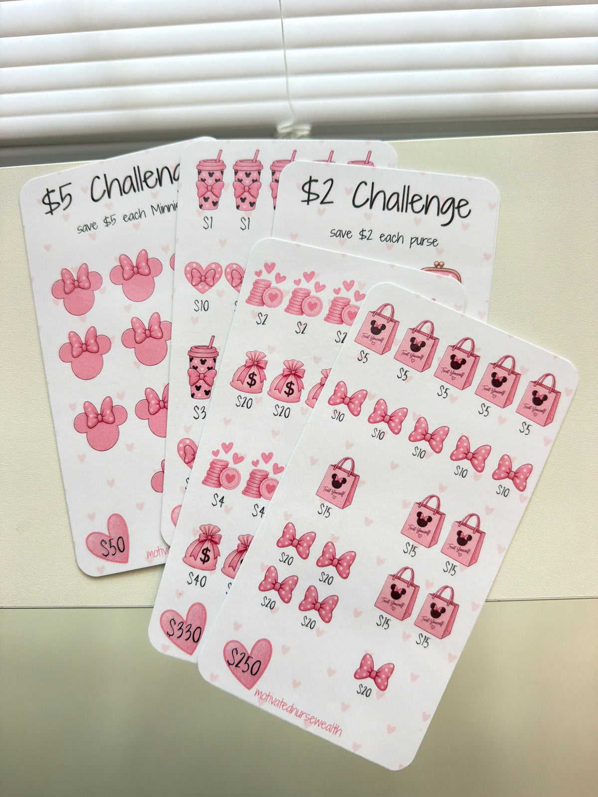 Minnie $820 Savings Challenge Binder